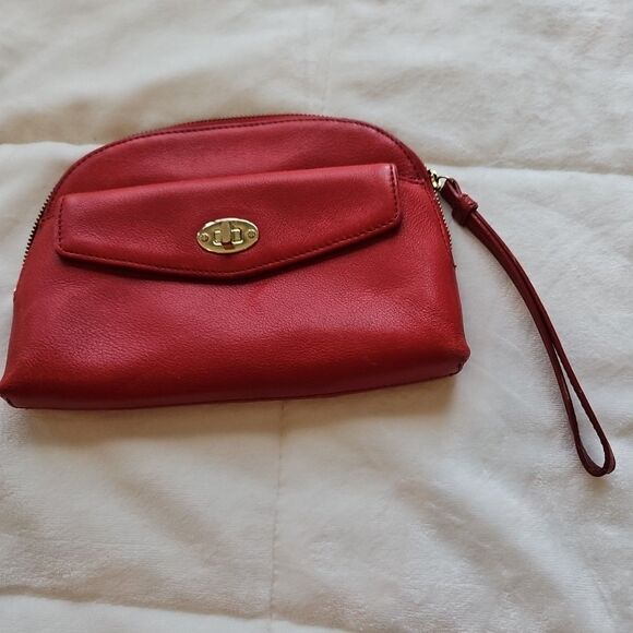 Talbots Vibrant Red Soft Leather Pebbled  Wristlet/Clutch Zip Turn Lock EUC - Picture 1 of 9